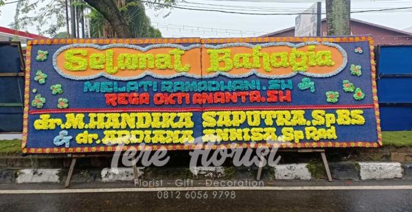 bunga papan pernikahan ucapan selamat berbahagia di Medan