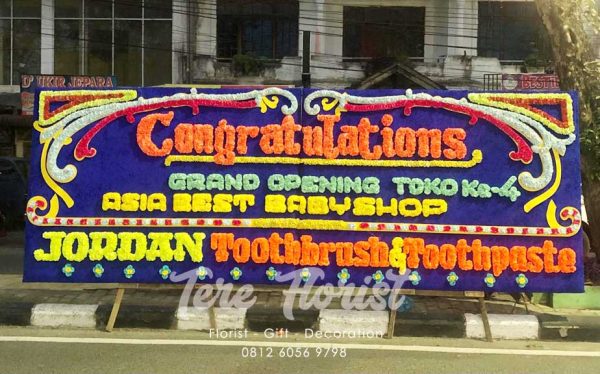 papan bunga gandeng Medan ucapan selamat