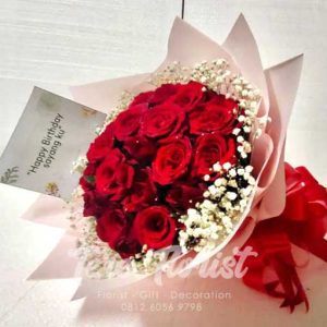 Buket Bunga Mawar Merah Ulang Tahun