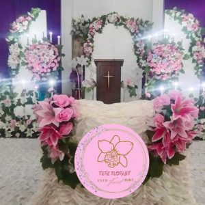 dekor pemberkatan di gereja