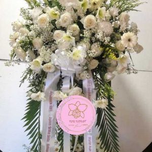 standing flower dukacita 2 tingkat bunga segar