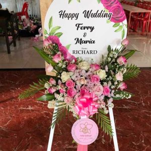 papan bunga akrilik happy wedding kekinian