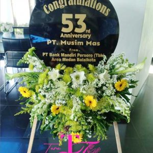 papan bunga akrilik congratulations anniversary