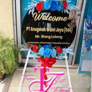 papan bunga akrilik ucapan selamat datang
