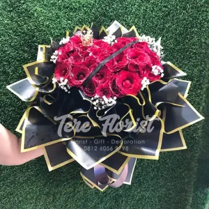 Buket Bunga Mawar Merah Segar