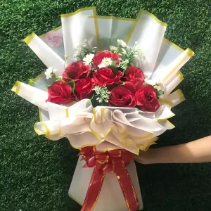 Buket Bunga Artificial Mawar Merah