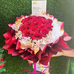 Buket Bunga Mawar Merah Segar