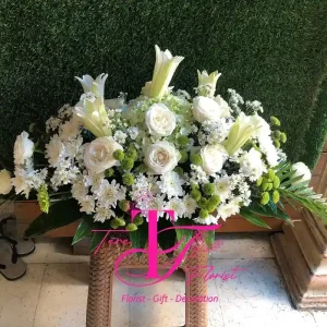 Bunga Meja Mawar Putih Segar