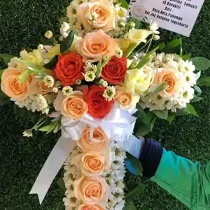 Rangkaian Bunga Salib Dukacita Bunga Segar